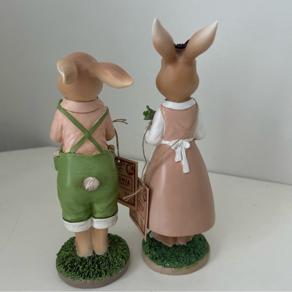 Easter Bunny Rabbit w Carrots Figurine Set- Farmers Primitive Style Peter Rabbit - Picture 7 of 13